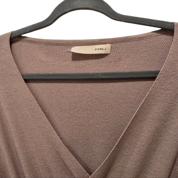 Long Sleeve V- Neck Knit Dress with knit pleats style skirt. Size Medium - Picture 3 of 7